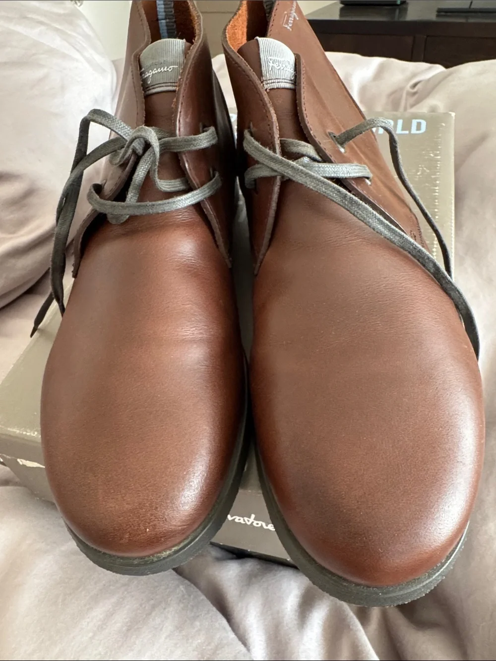 Salvatore Ferragamo Men's Chestnut Brown Leather Chukka Boots